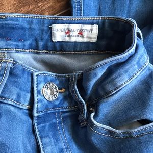 Guess Jeans - Guess High Waist Skinny Tahiana Fit Jeans Guess Jeans - Guess High Waist Skinny Tahiana Fit Jeans